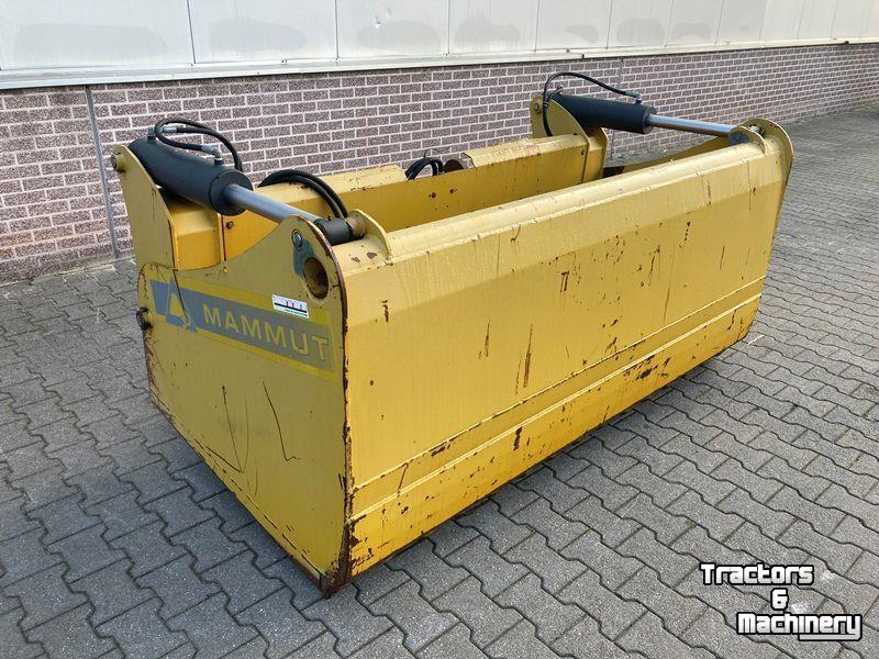 Godets Mammut SB220M