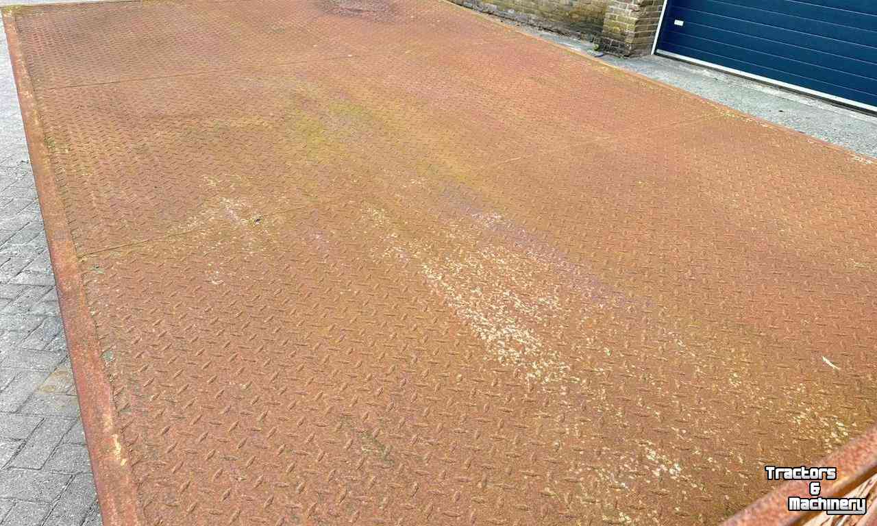 Remorque  Landbouwwagen / Materiaalwagen / Platte wagen