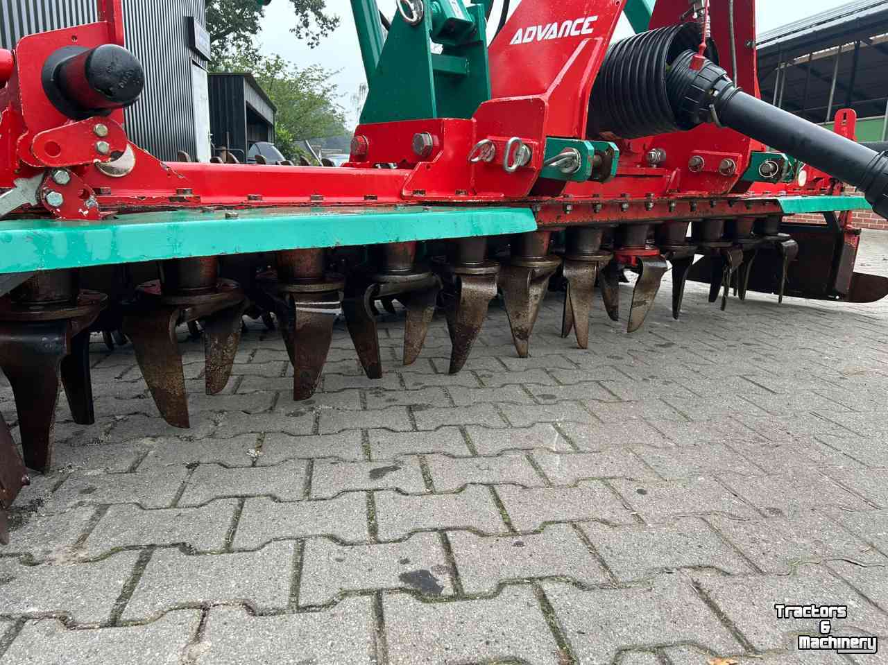 Herse rotative Kverneland NG-H ADVANCE