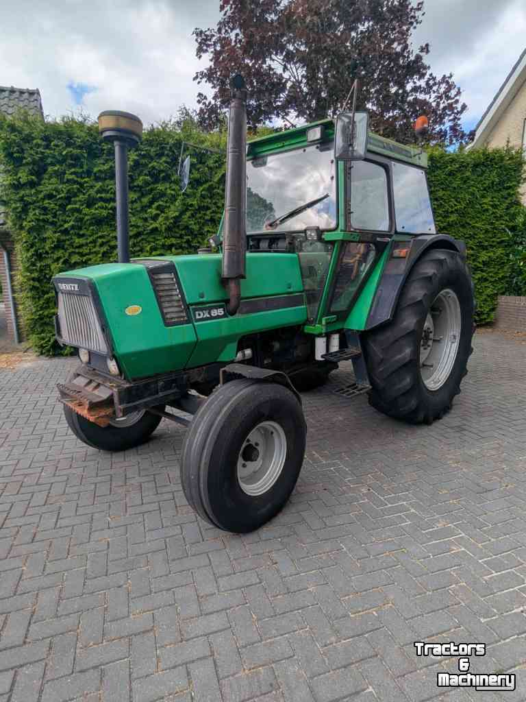 Tracteur Deutz-Fahr DX 85