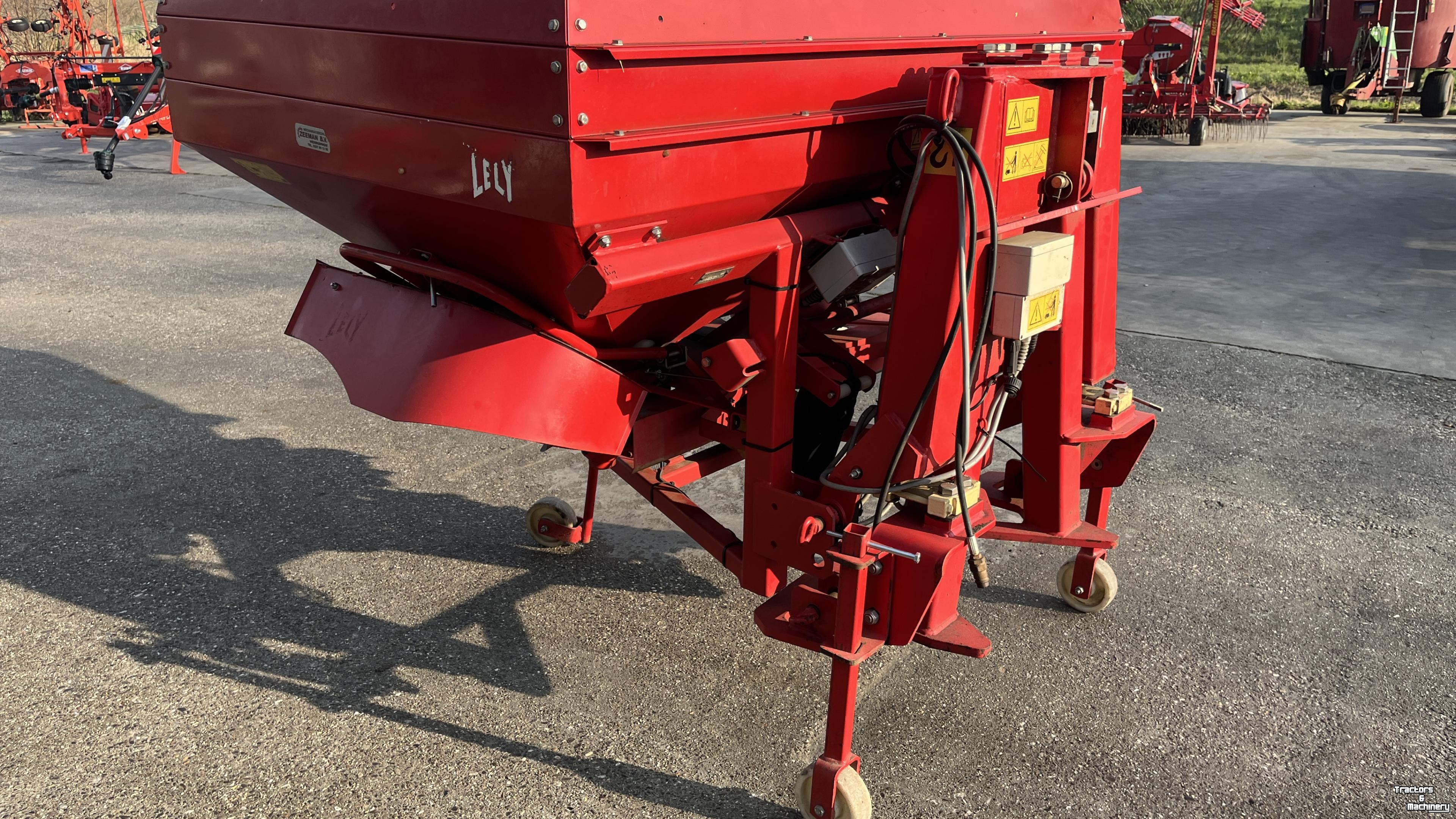 Distributeur d‘engrais Lely Lely centerliner SE