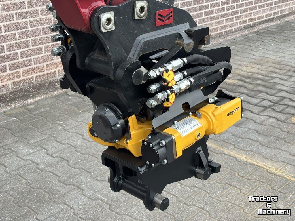 Rotateurs Engcon EC204