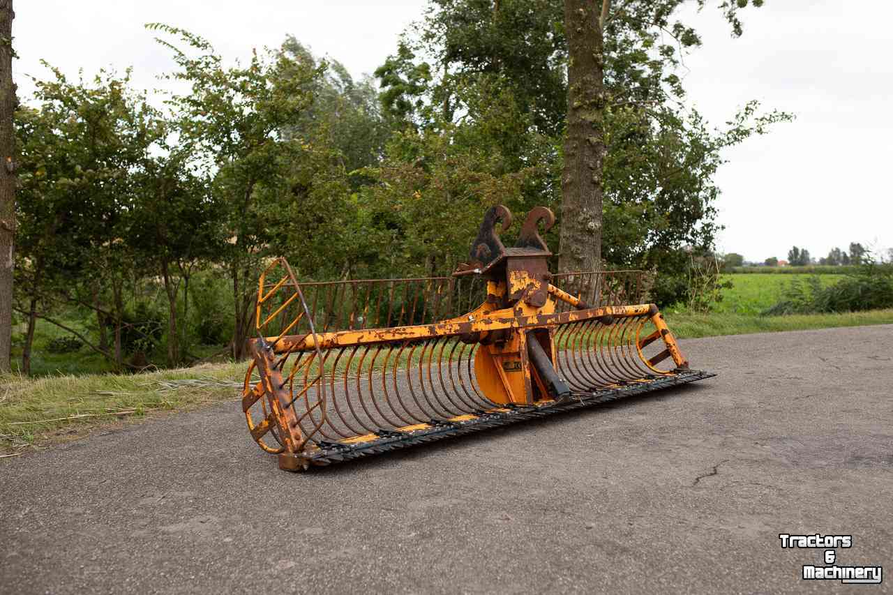 Benne de fauche Herder mxl 300 maaikorf mähkorb ditch cleaner mowing bucket