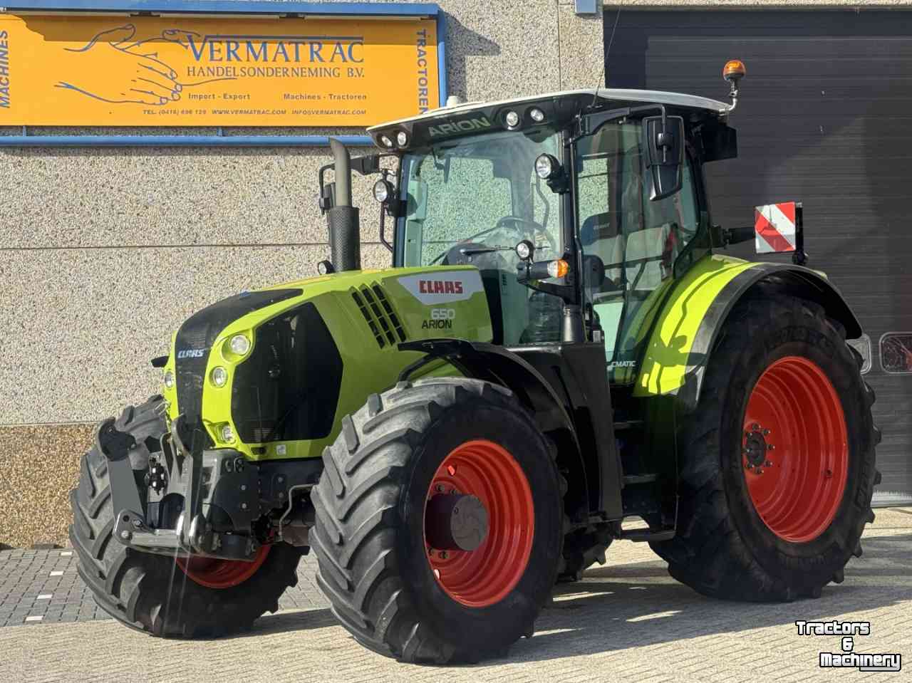 Tracteur Claas Arion 650 C-Matic vario Stage V Fronthef Lucht GPS 3167u