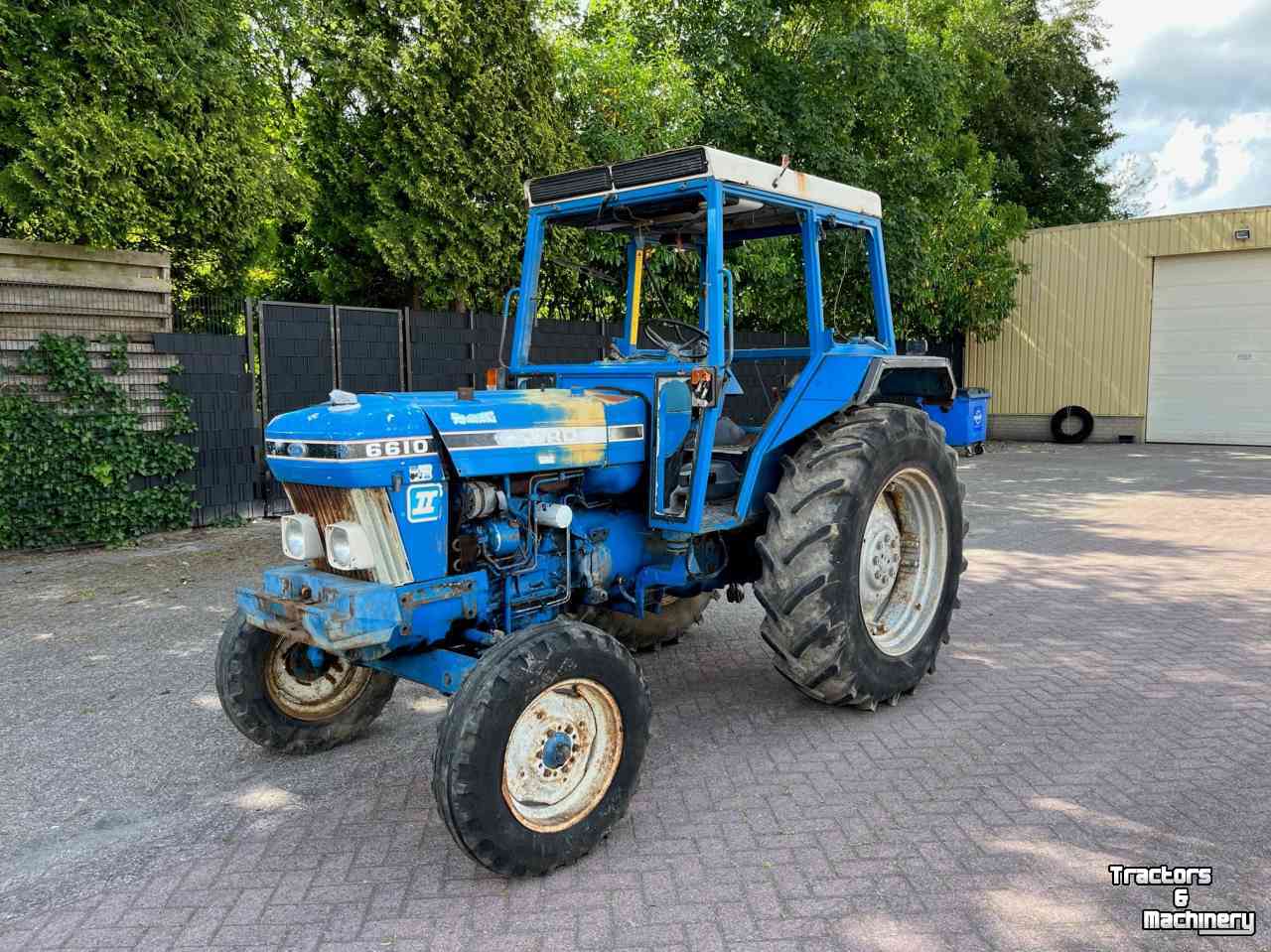 Tracteurs Ford 6610