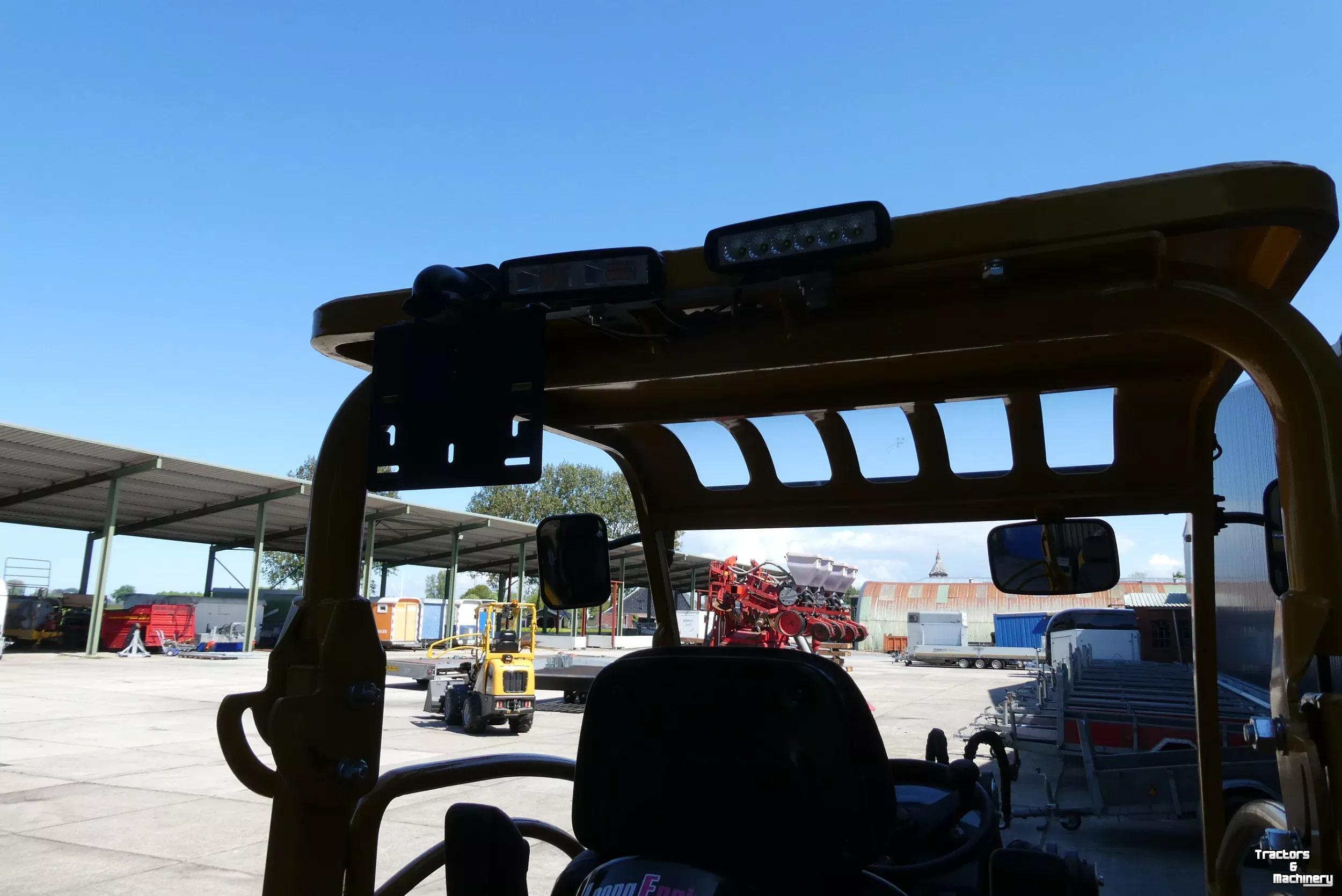 Chargeuse sur pneus Eurotrac W12F