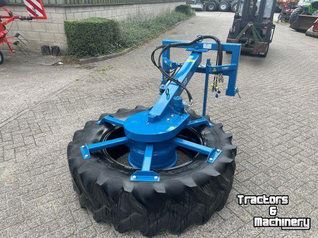 Pousse fourrage à pneu Mezo VOERVEGER VV100A