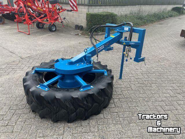 Pousse fourrage à pneu Mezo VOERVEGER VV100A