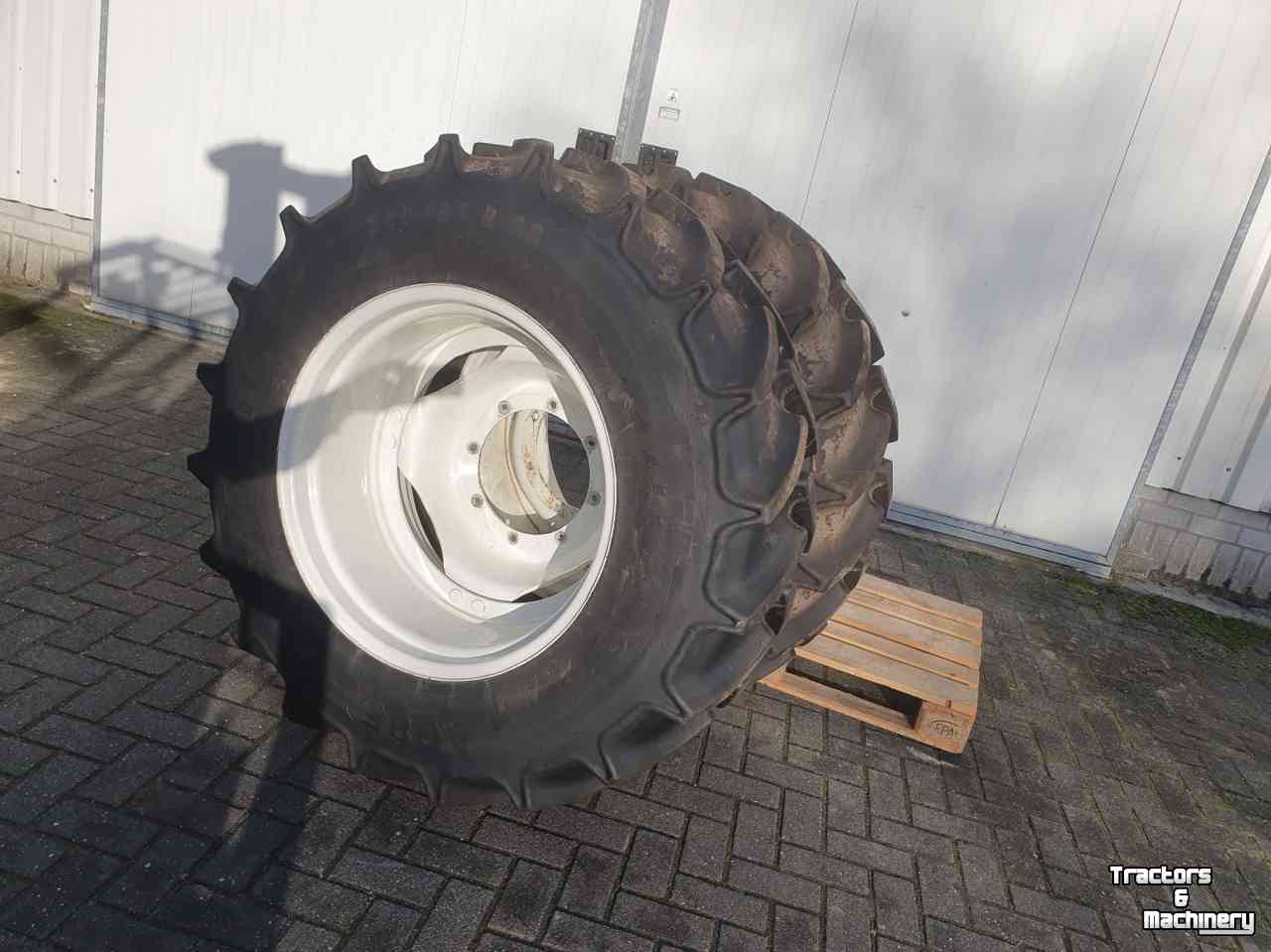 Roues, Pneus, Jantes, Barillets Jumelage Mitas 380/85R28