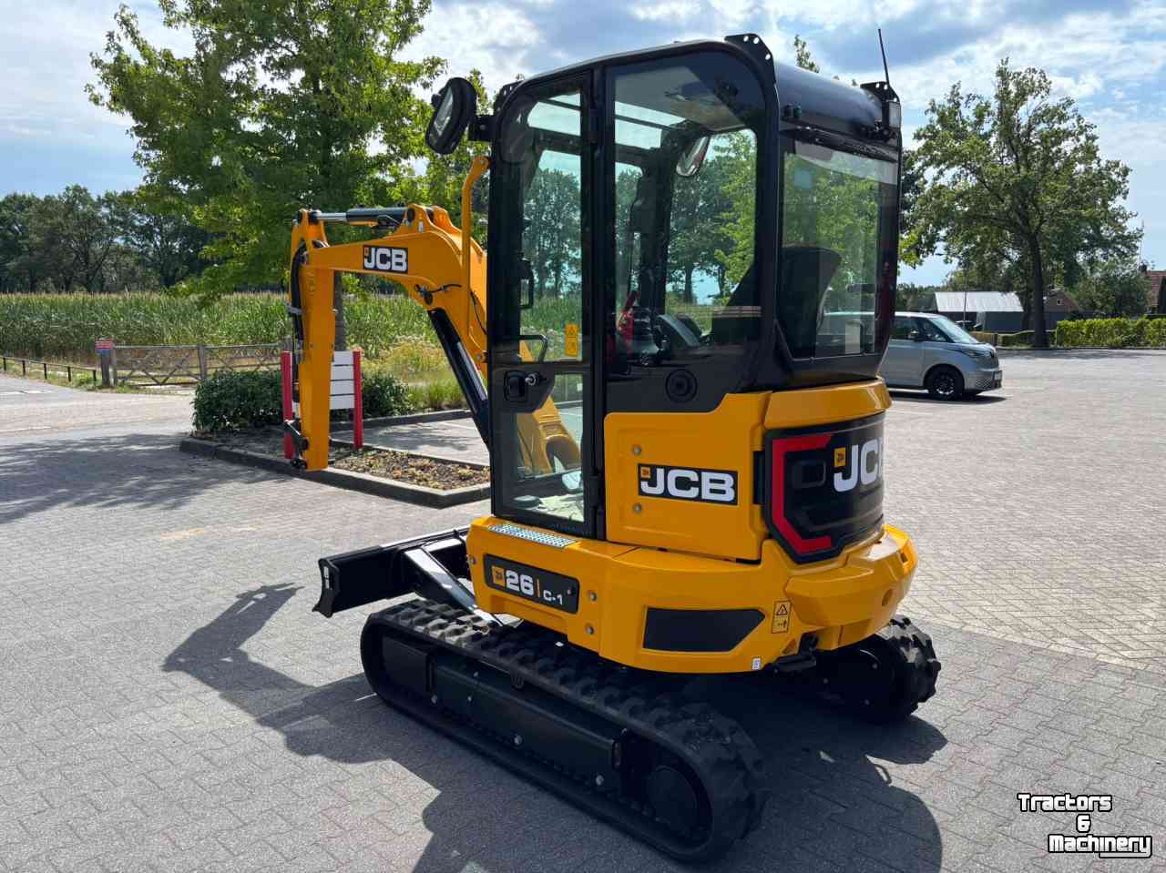 Mini pelleteuse JCB 26C