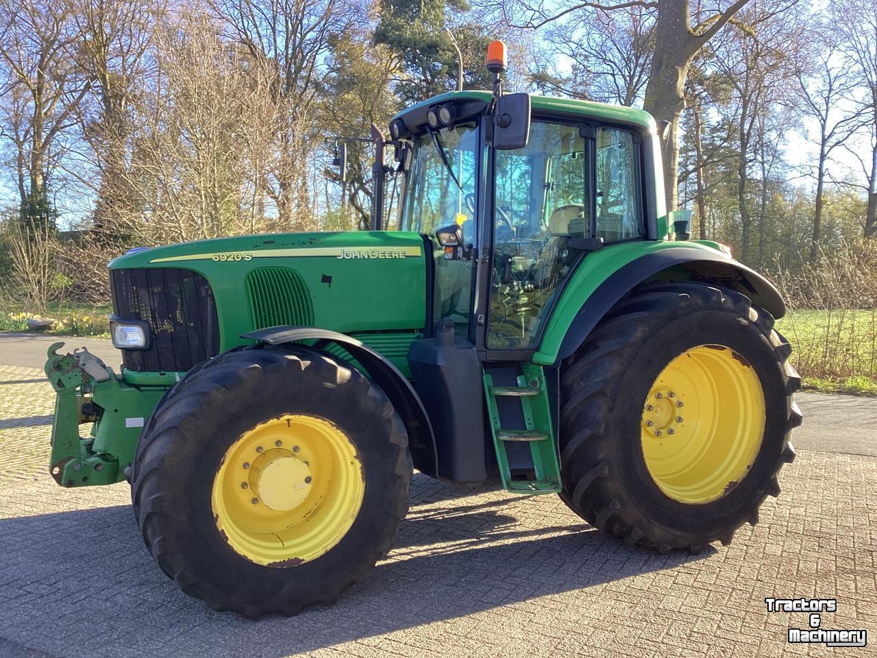 Tracteur John Deere 6920 S