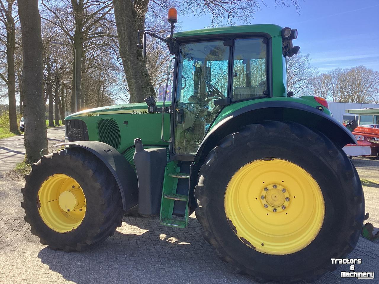 Tracteur John Deere 6920 S