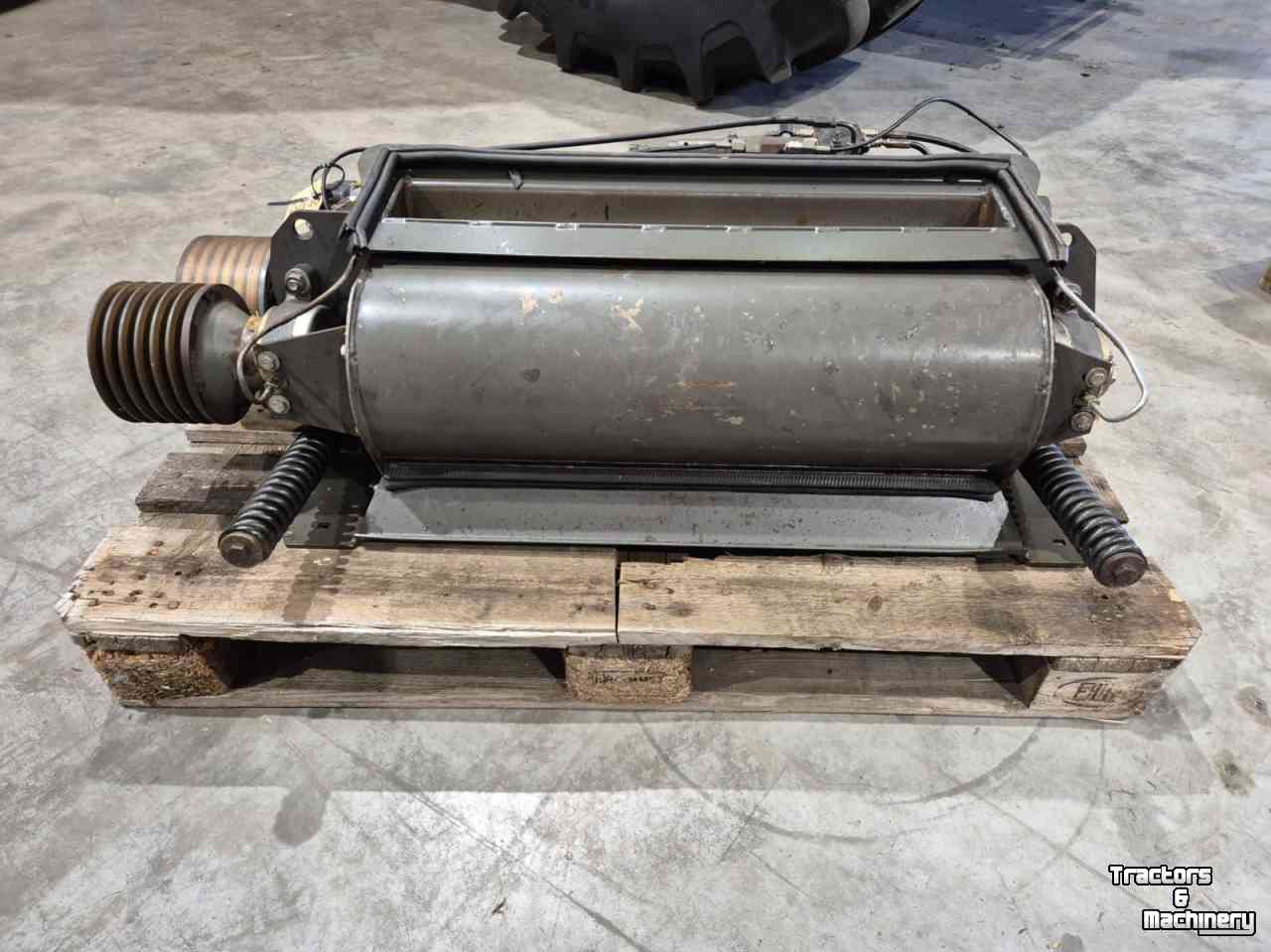 Ensileuse automotrice Claas Korrelkneuzer type M voor 494/496/497/498 met nieuwe rollen