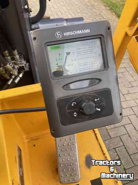 Chargeuse sur pneus Eurotrac T13D