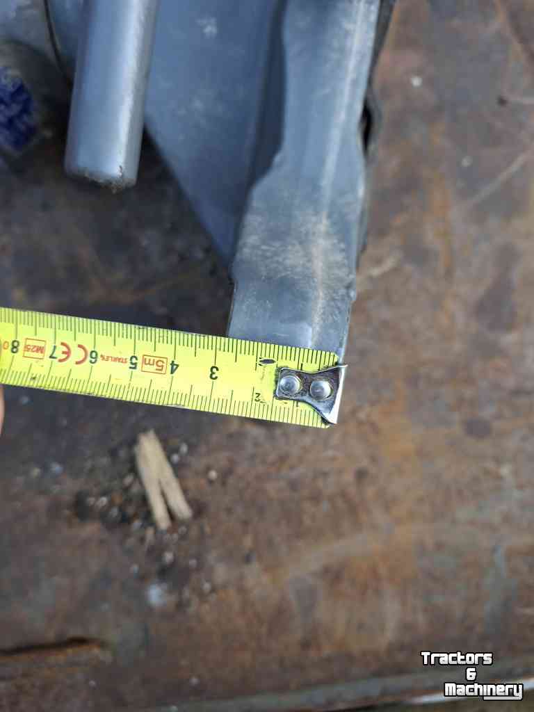 Pièces d‘occasion pour tracteurs Fendt Trekbek trekhaak Rockinger 810d1240c fendt john deere