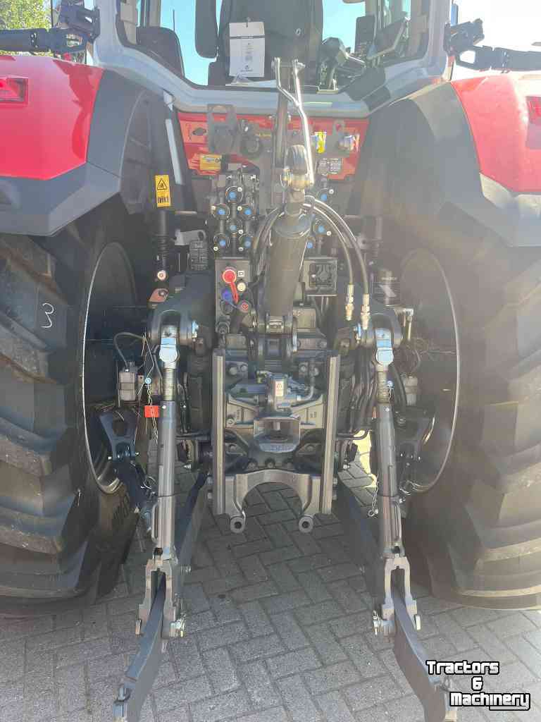 Tracteurs Massey Ferguson 8S.285 Dyna VT