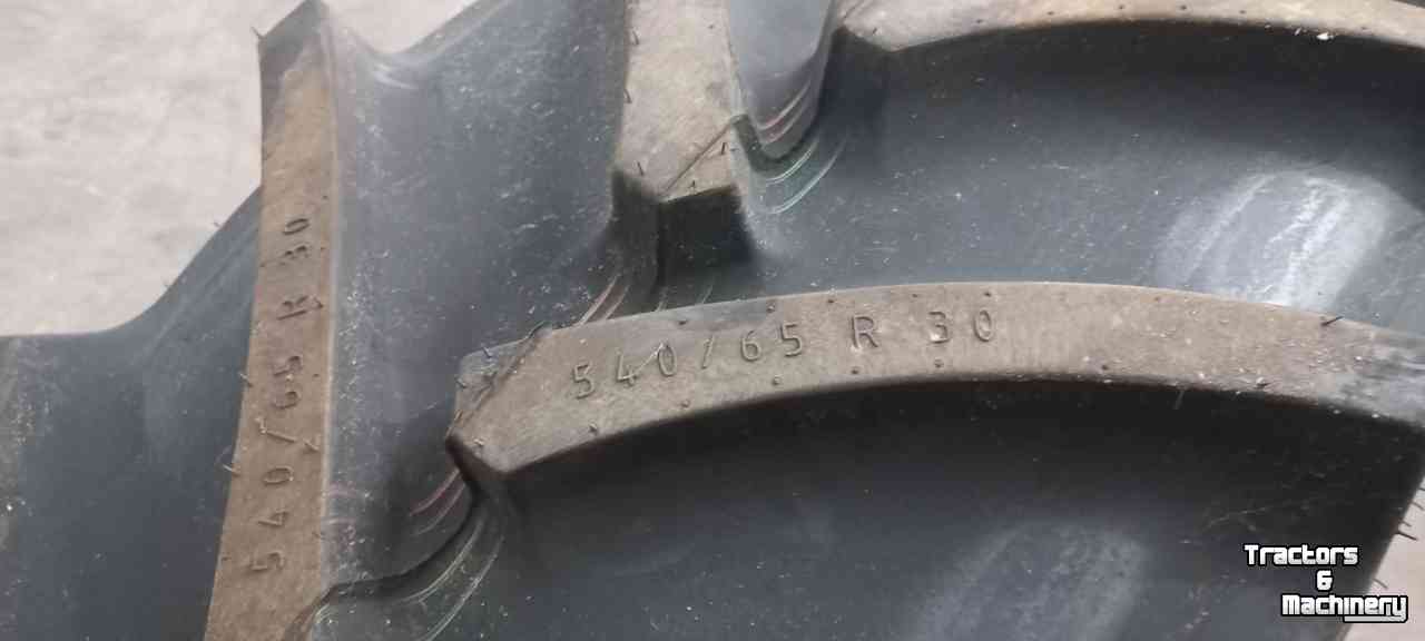 Roues, Pneus, Jantes, Barillets Jumelage Mitas 540/65R30 AC65