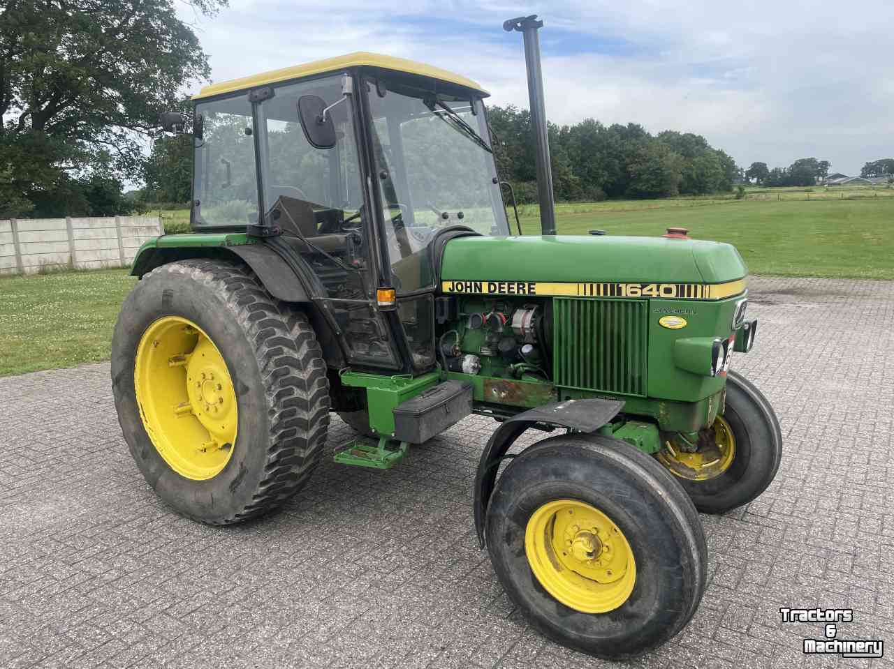 Tracteur John Deere 1640