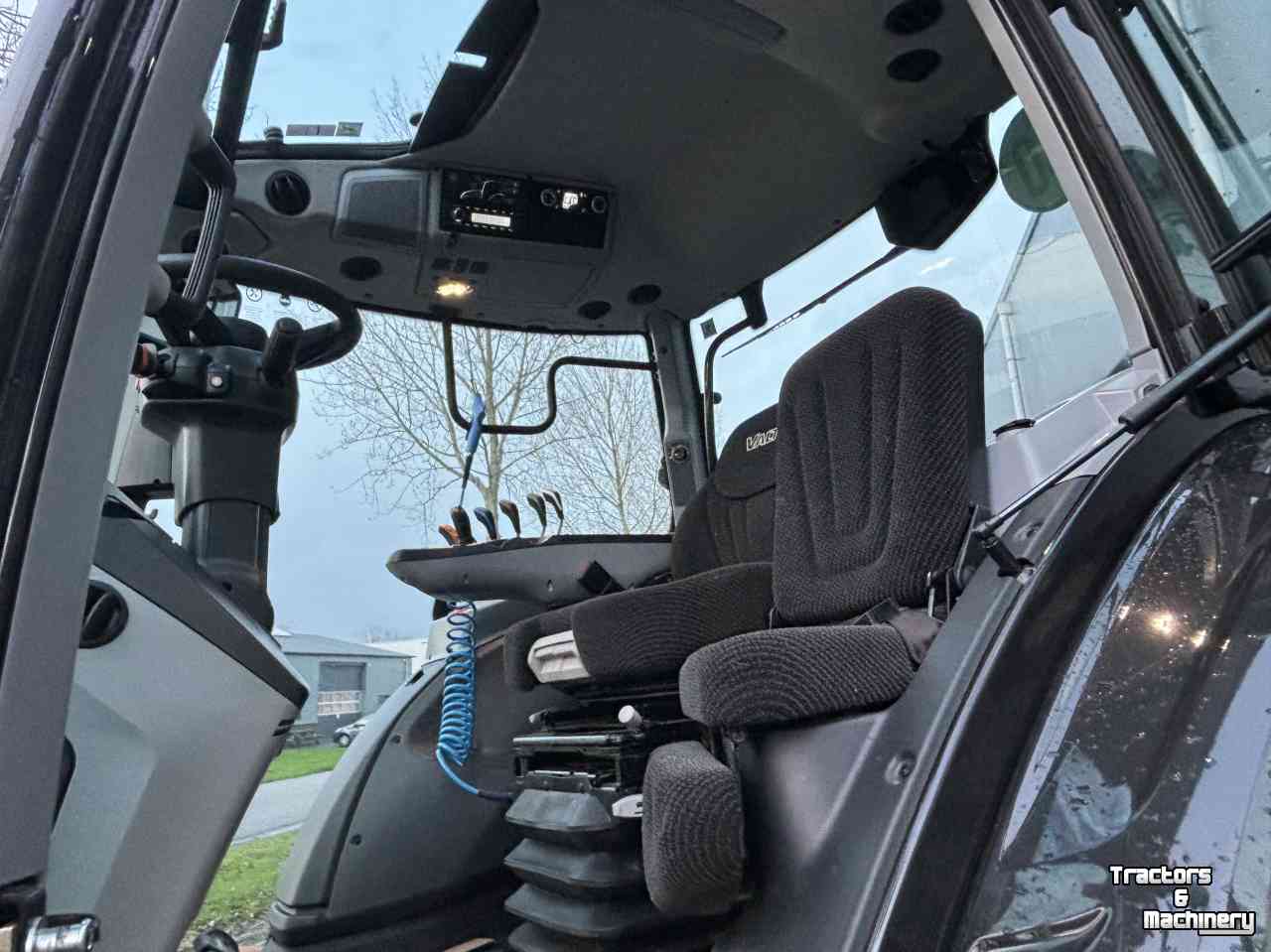 Tracteur Valtra T175eA (eco active uitvoering)
