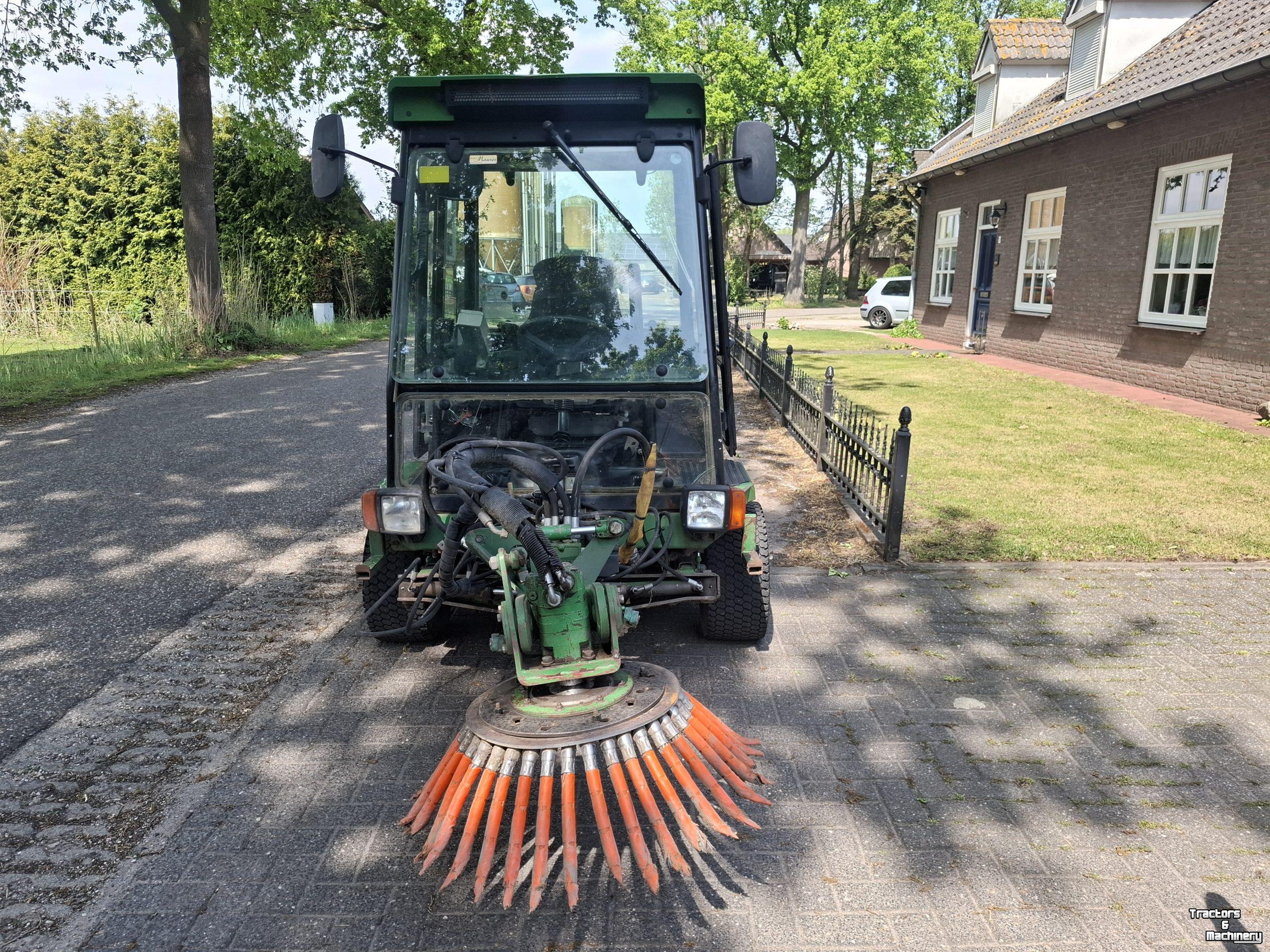 Tracteur porte-outils Roberine Werktuigendrager