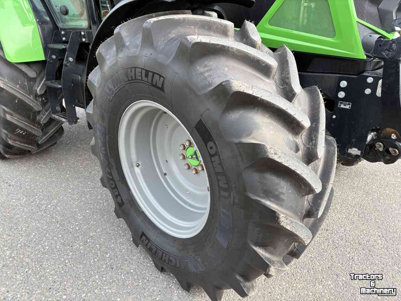Tracteur Deutz-Fahr 6135C TTV