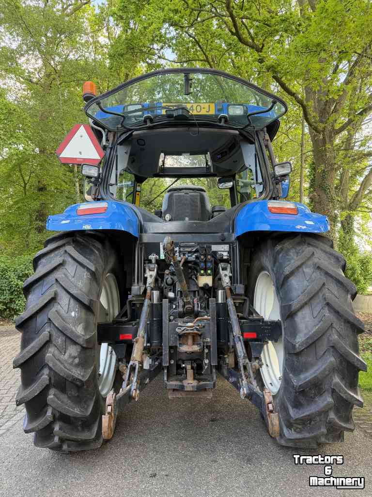 Tracteur New Holland TS100A