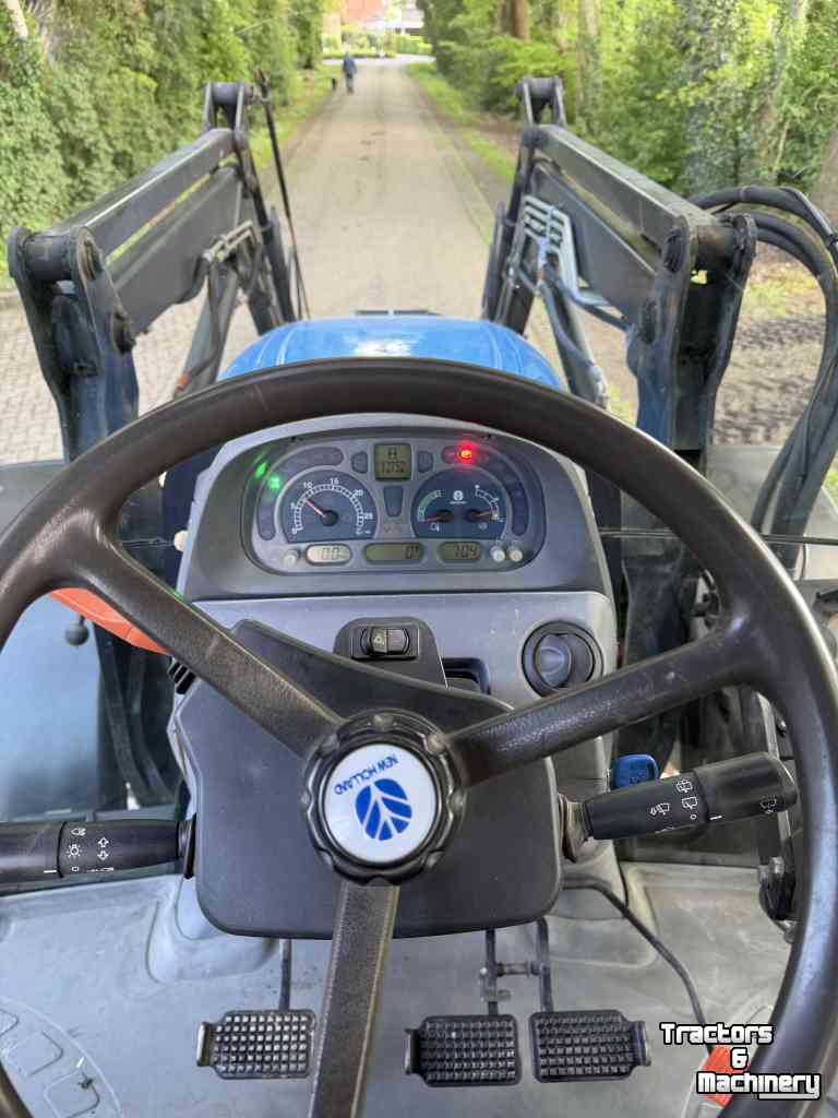Tracteur New Holland TS100A