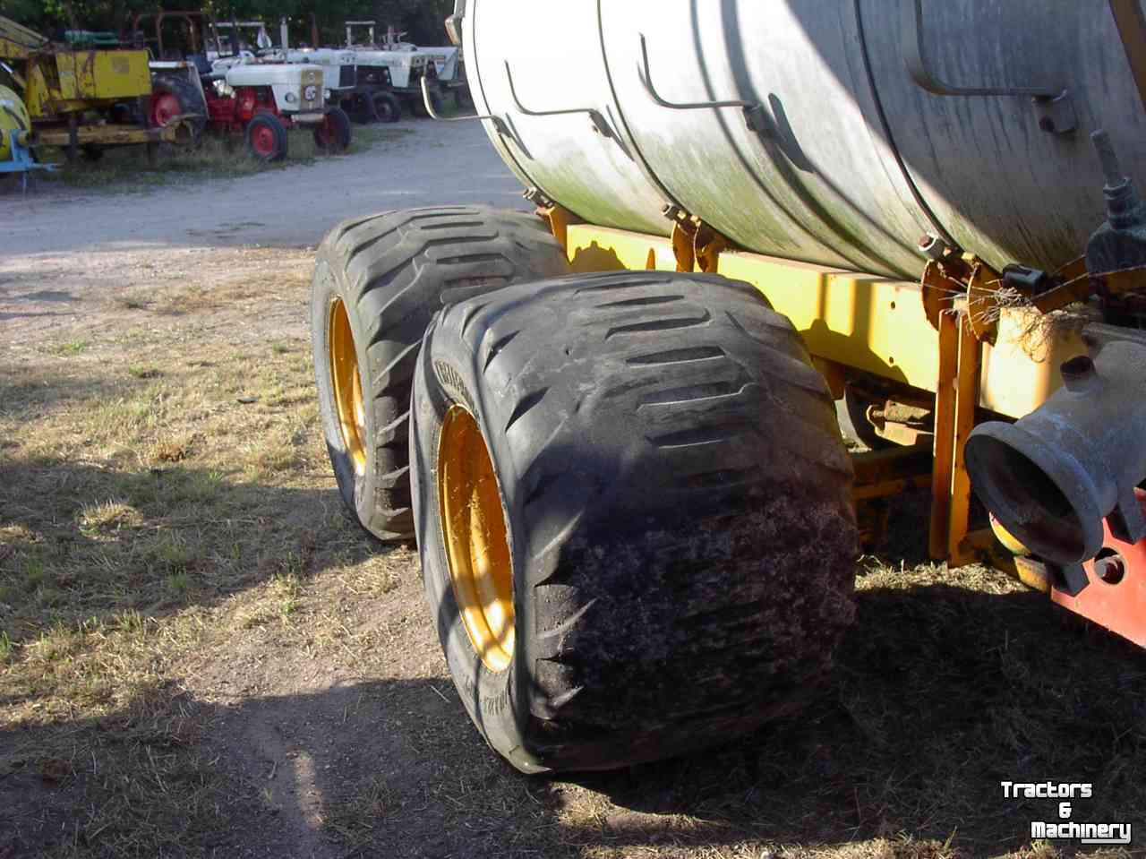 Tonneau de lisier Veenhuis 6800