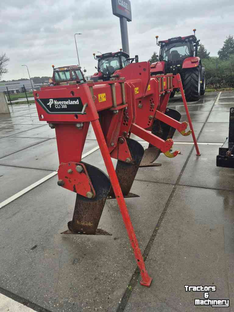 Décompacteur Kverneland cli 300 voorzetwoeler