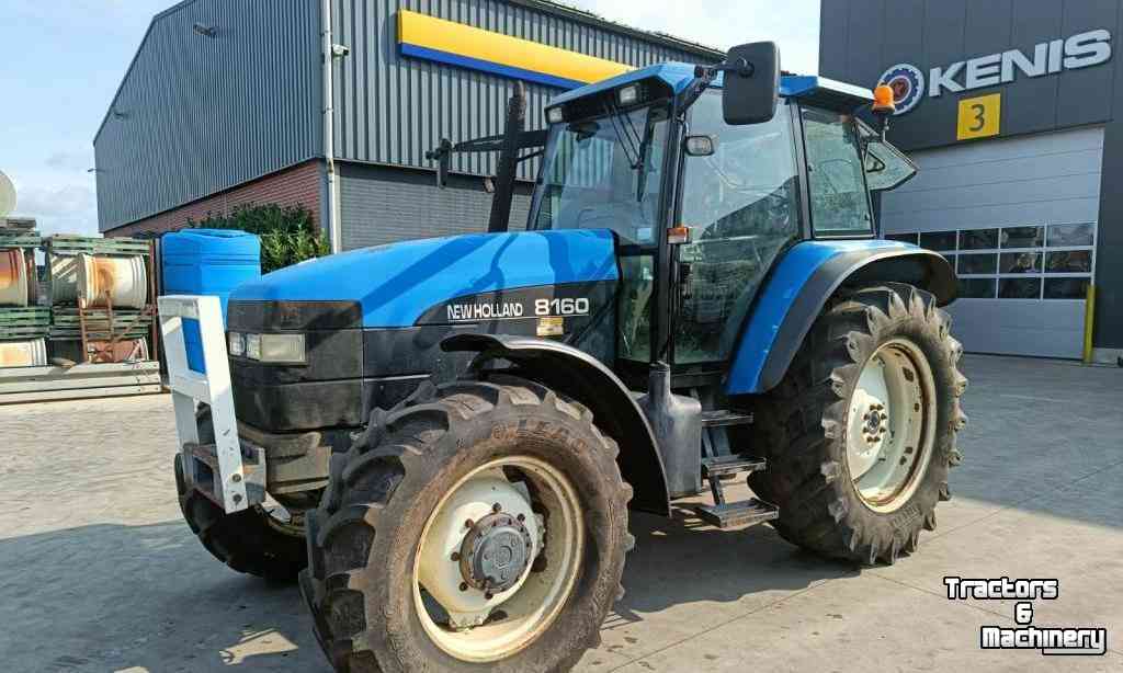 Tracteurs New Holland 8160 Tractor
