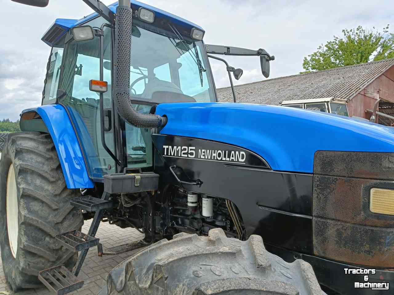 Tracteurs New Holland TM125 Supersteer Range Command