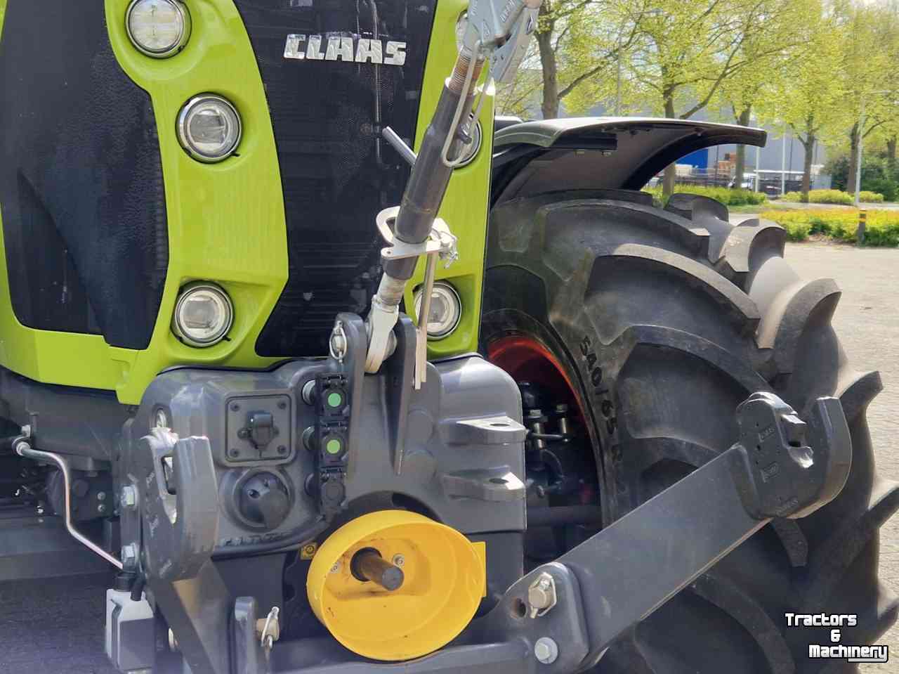 Tracteurs Claas Arion 630 CMatic
