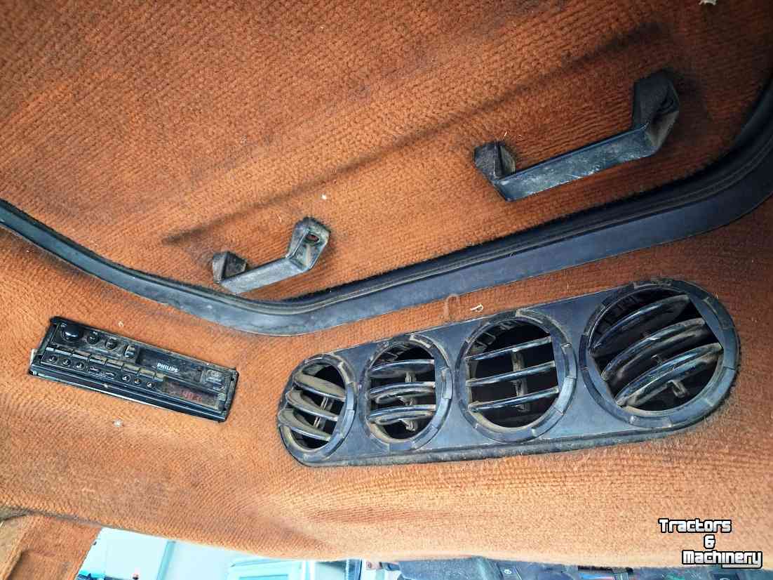 Tracteur Massey Ferguson 675