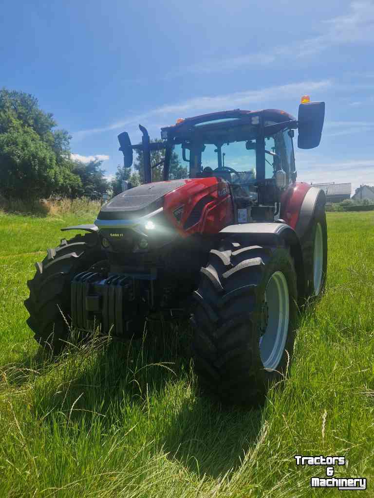 Tracteur Case-IH Farmall 100C HILO Geveerde cabine en luchtremmen