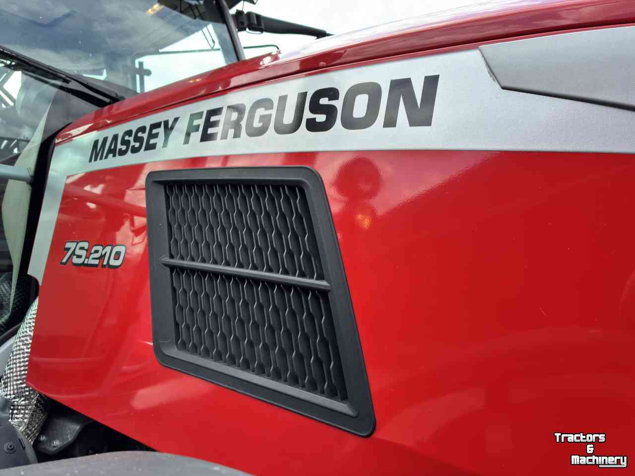 Tracteur Massey Ferguson 7S.210 Dyna-VT Exclusive
