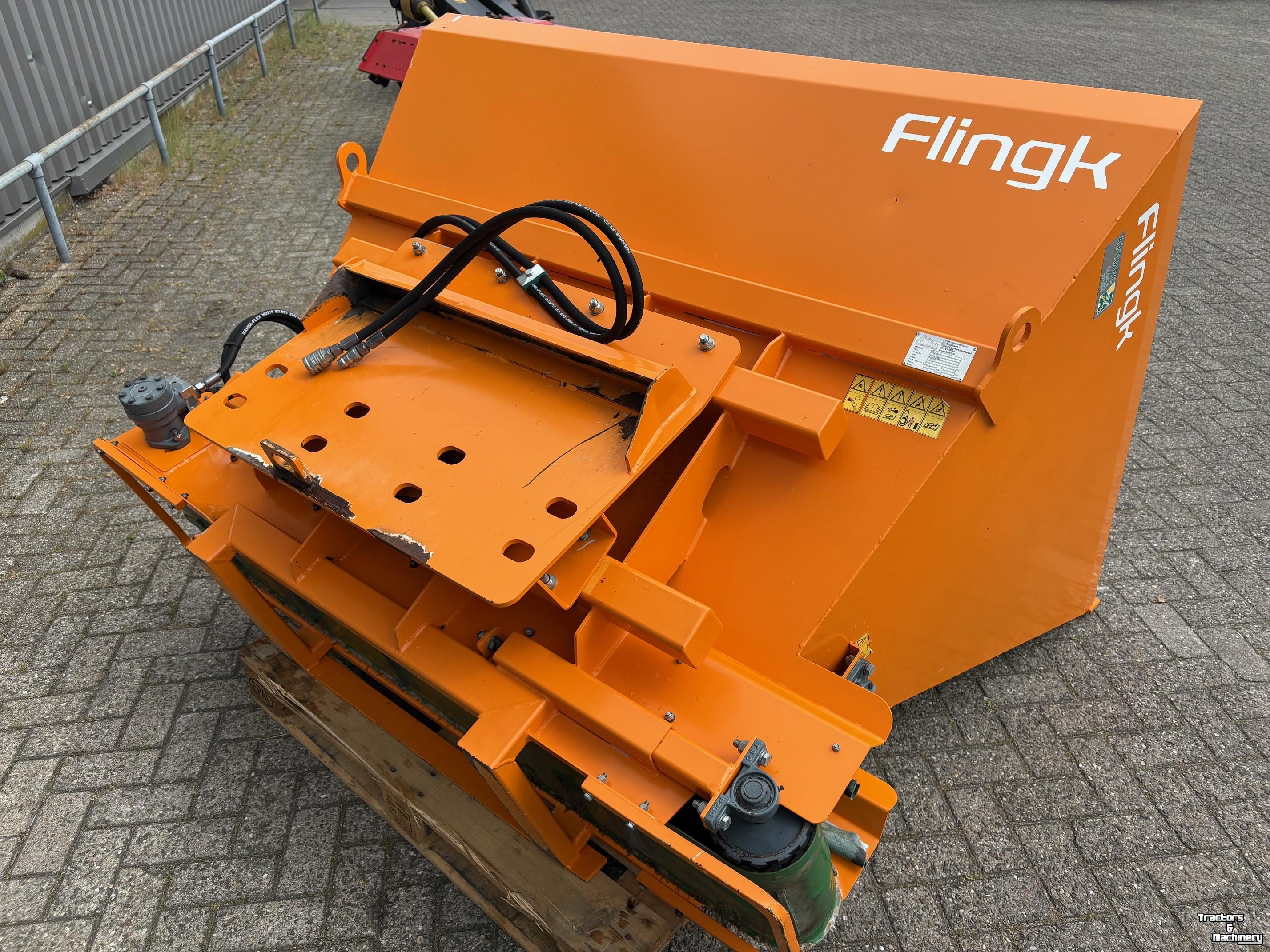 Distributeur de paille pour des logettes Flingk Z1500 instrooibak