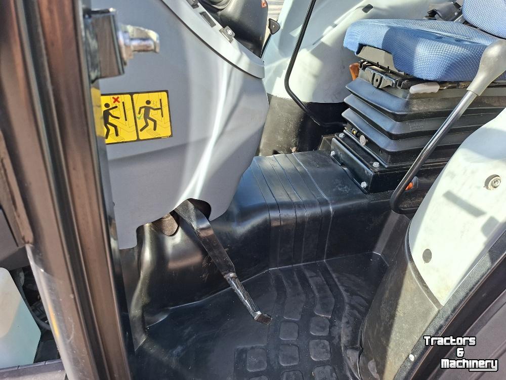 Tracteur pour vignes et vergers New Holland T4.110F