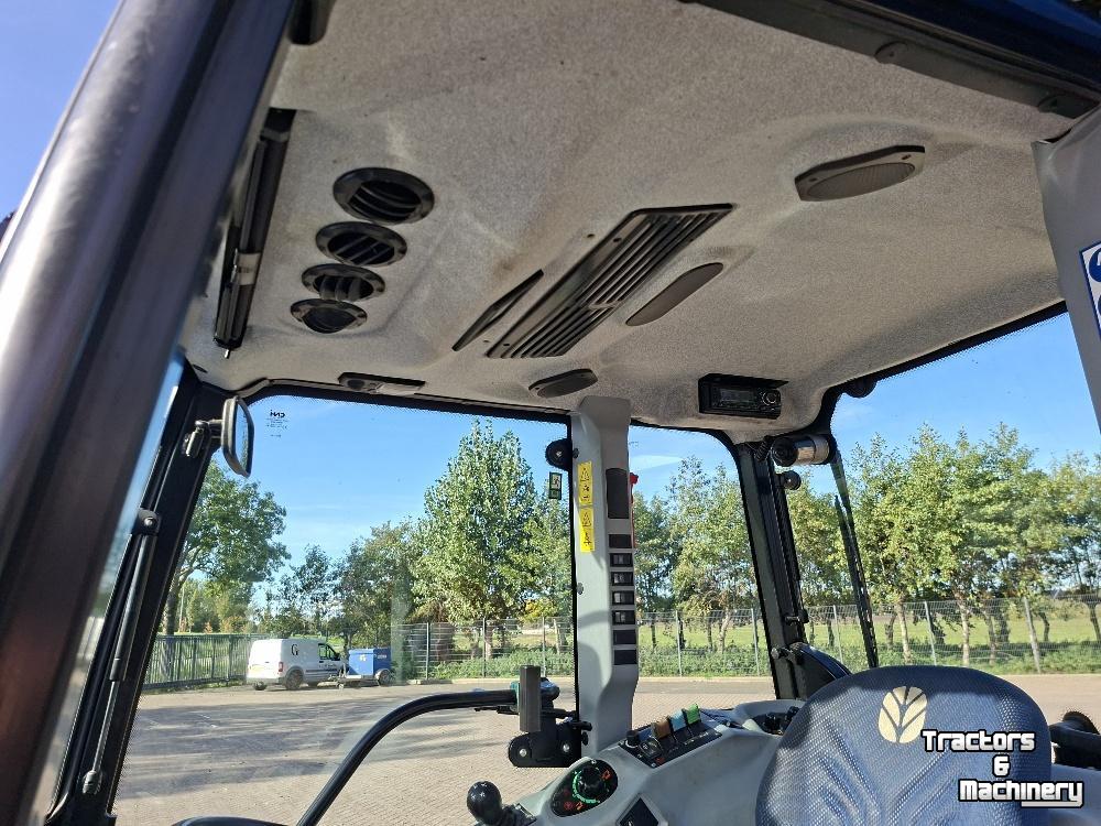 Tracteur pour vignes et vergers New Holland T4.110F