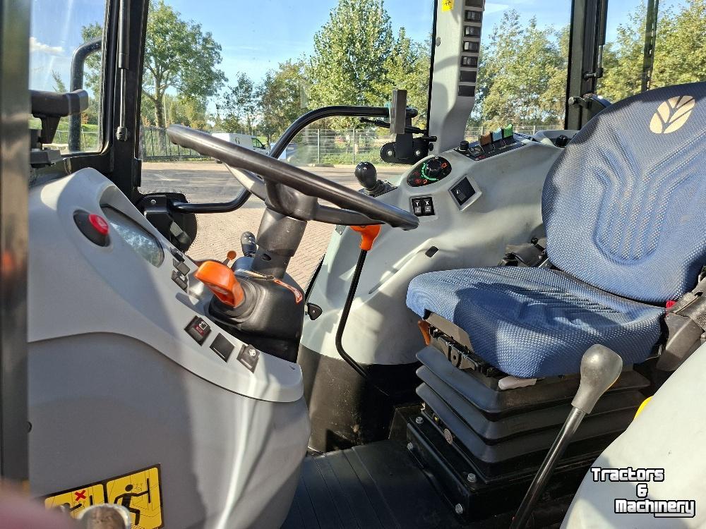 Tracteur pour vignes et vergers New Holland T4.110F