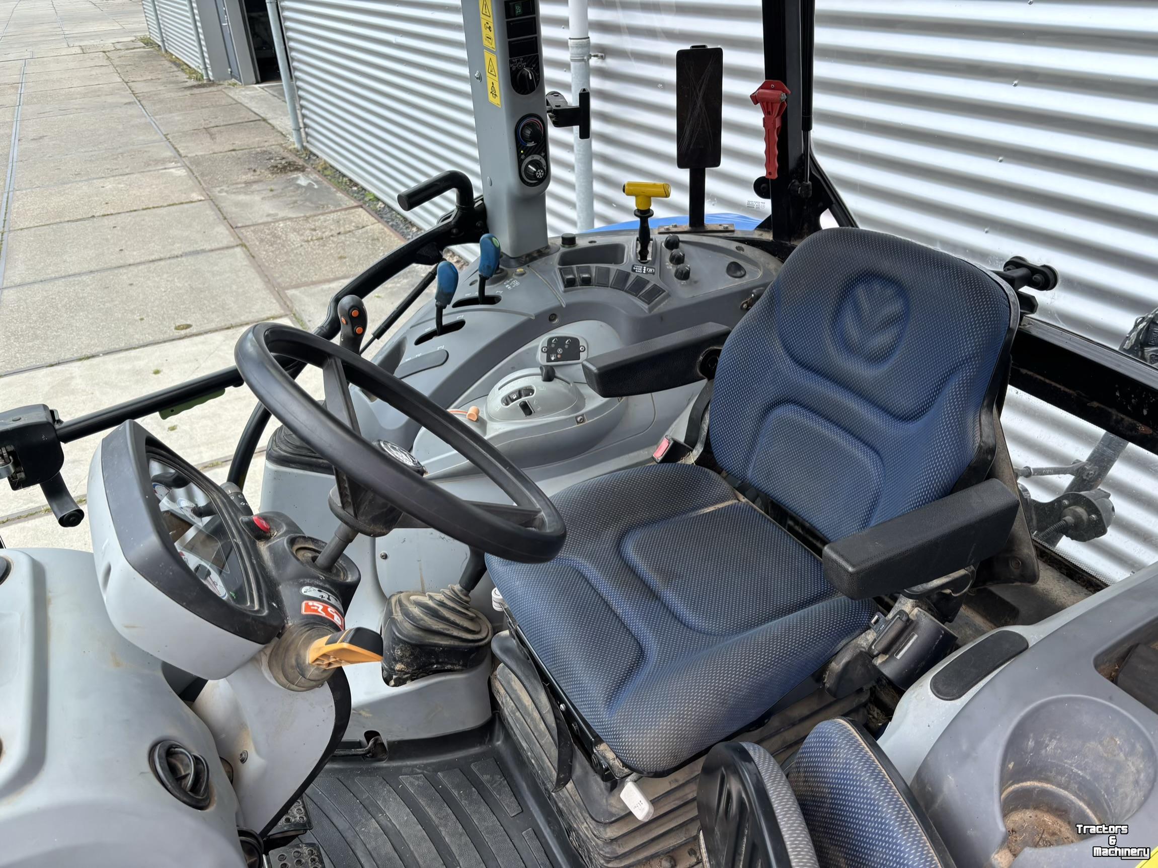 Tracteur New Holland T5.115 Dual Command