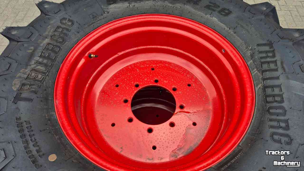 Roues, Pneus, Jantes, Barillets Jumelage Trelleborg 540/65R28 NEW 100% + 650/65R38 NEW 100%