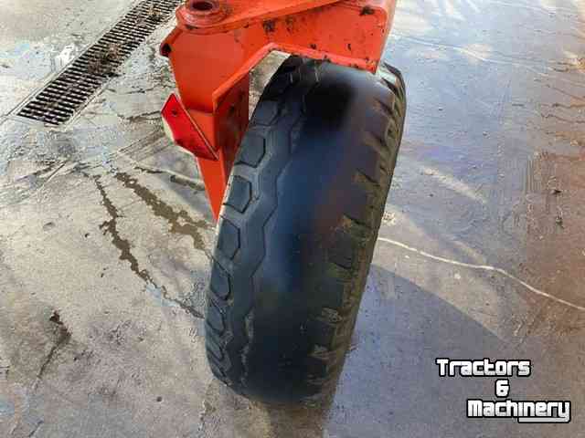 Andaineur Kuhn GA 8521 hark