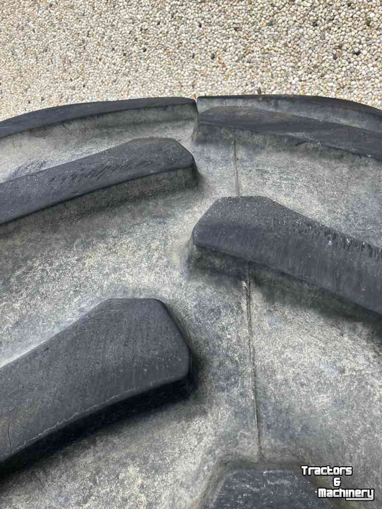 Roues, Pneus, Jantes, Barillets Jumelage Firestone Set ALL TRACTION 23 Nok 40mm  900/60R32 compleet op Velg aansluiting 280/335/10gaats