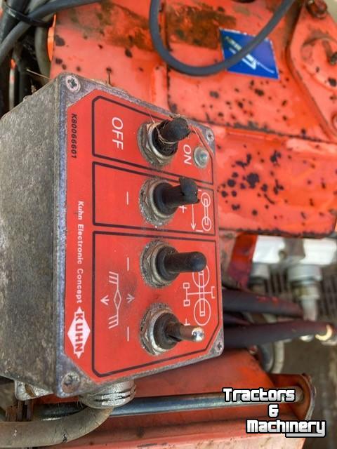Andaineur Kuhn GA 8521 hark