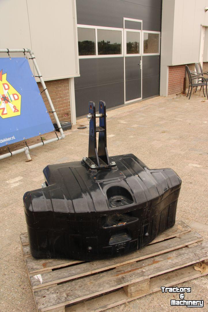 Poids frontaux  Frontgewicht Mufo-2 1250 kg  cat II