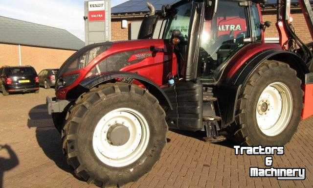 Tracteur Valtra T174 Versu Smart Touch Tractor Traktor