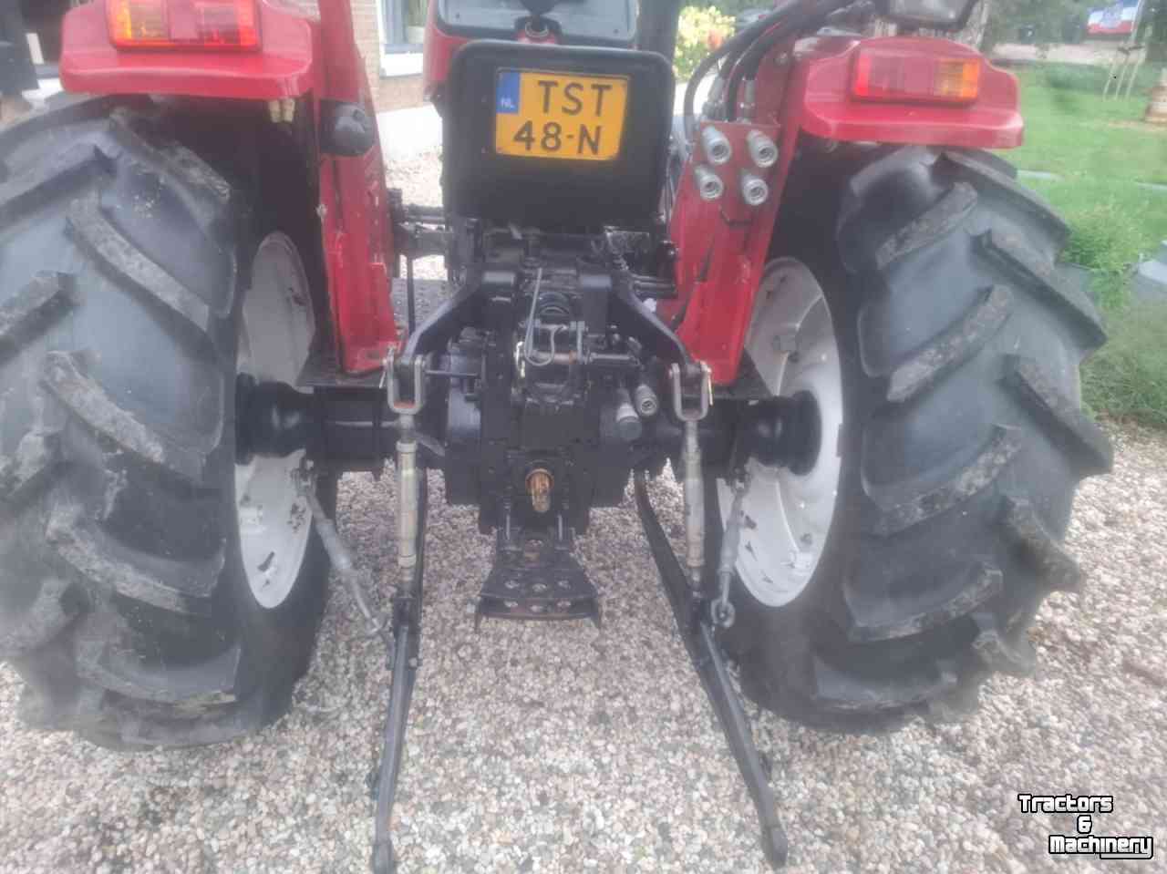 Tracteur pour horticulture  Jinma 354