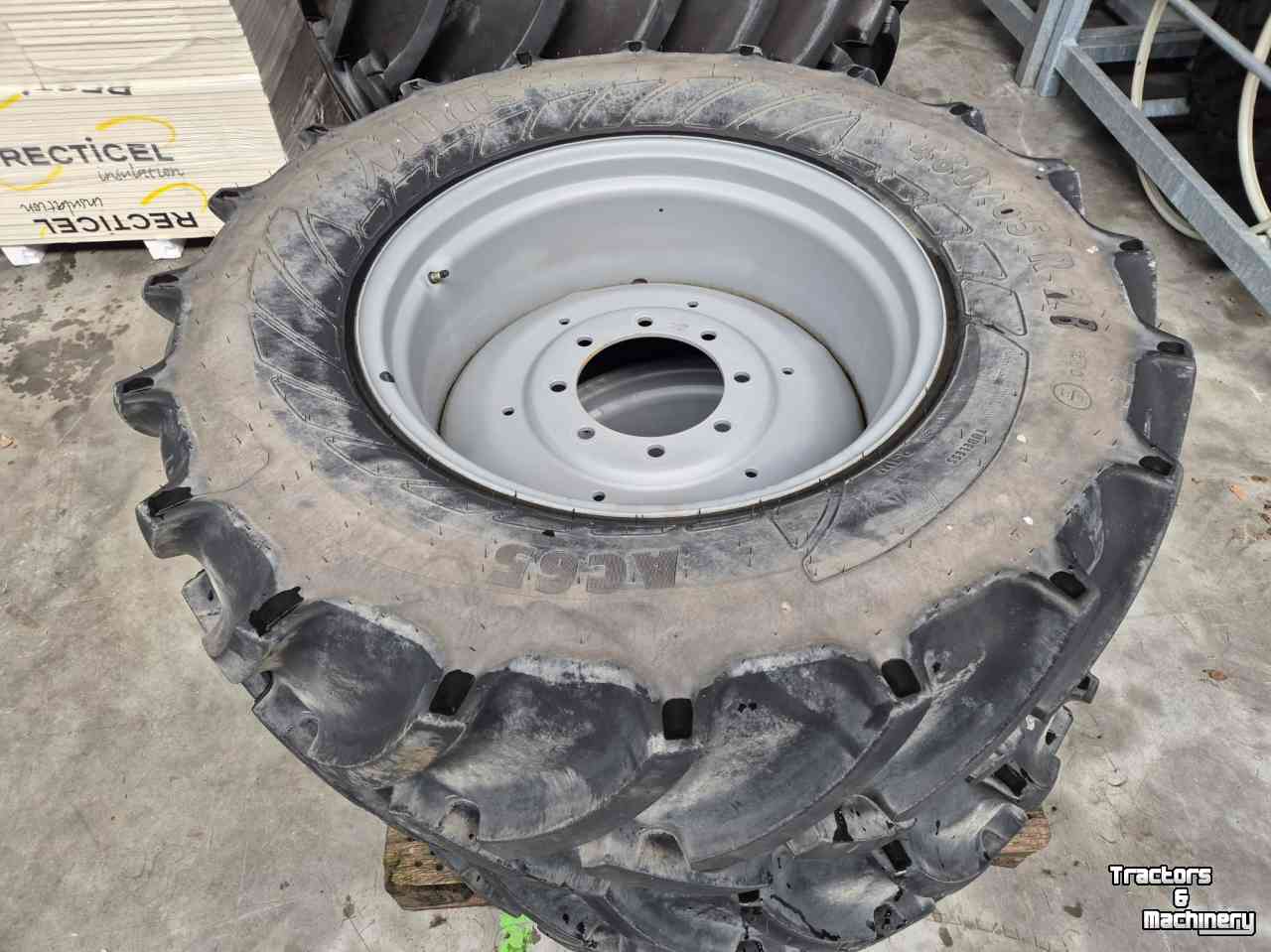 Roues, Pneus, Jantes, Barillets Jumelage Mitas 480/65R28