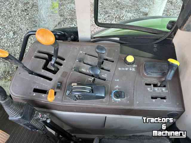 Tracteur John Deere 6320