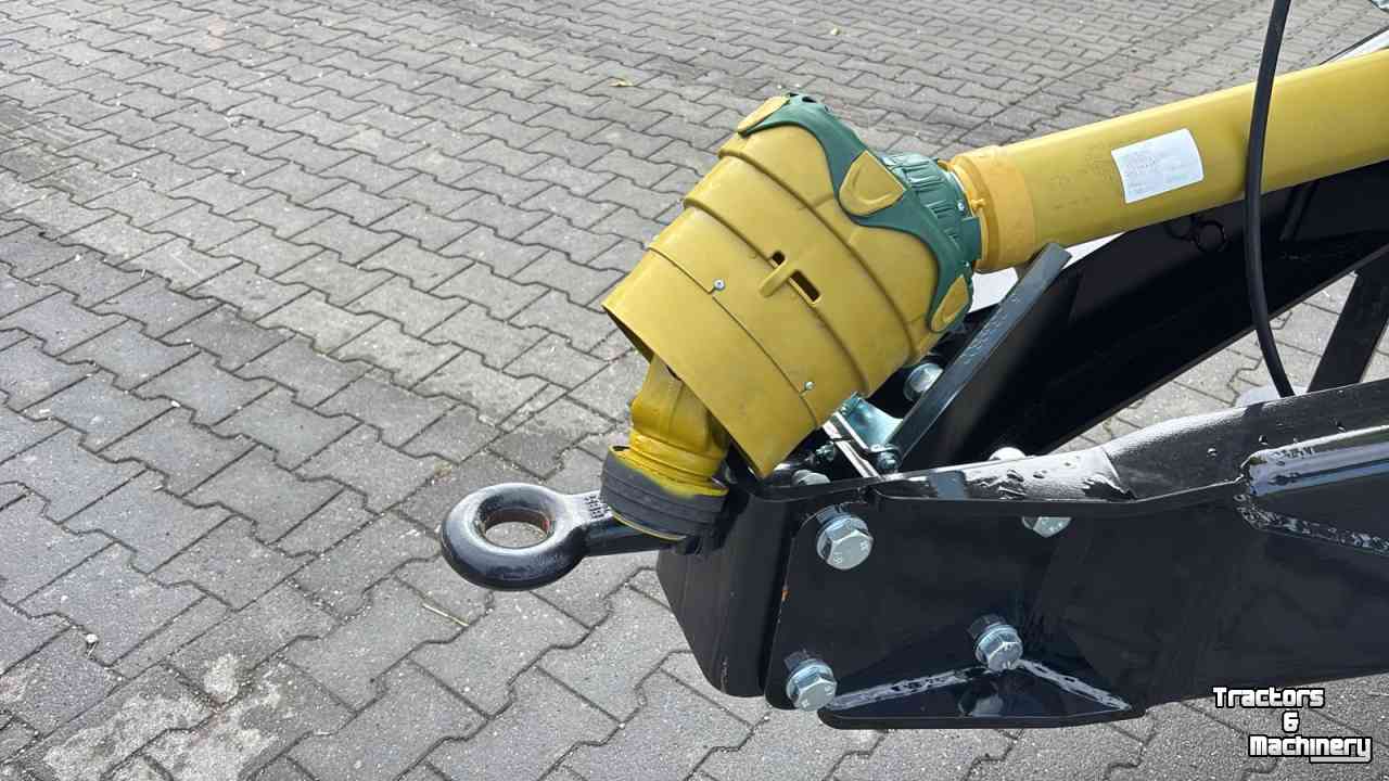 Mélangeuse Storti T2S 240 voermengwagen